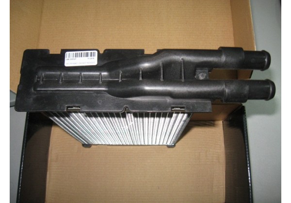 радіатор пічки Renault 9, 11, Rapid, 5, 7701027078, 7701027040